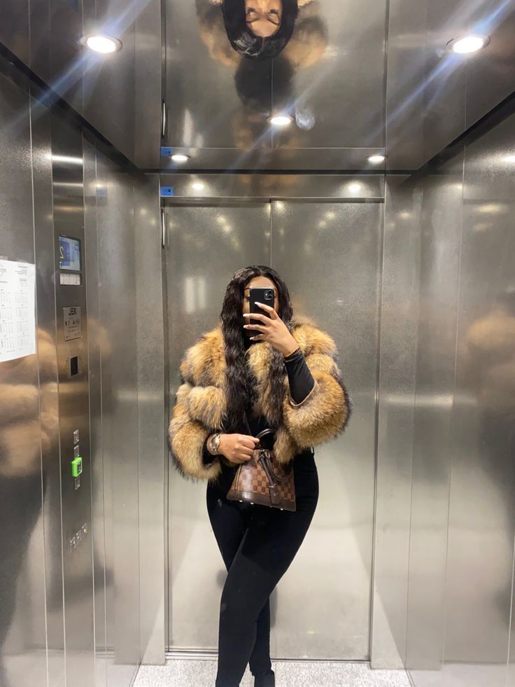 <p><strong>Inessa </strong></p>